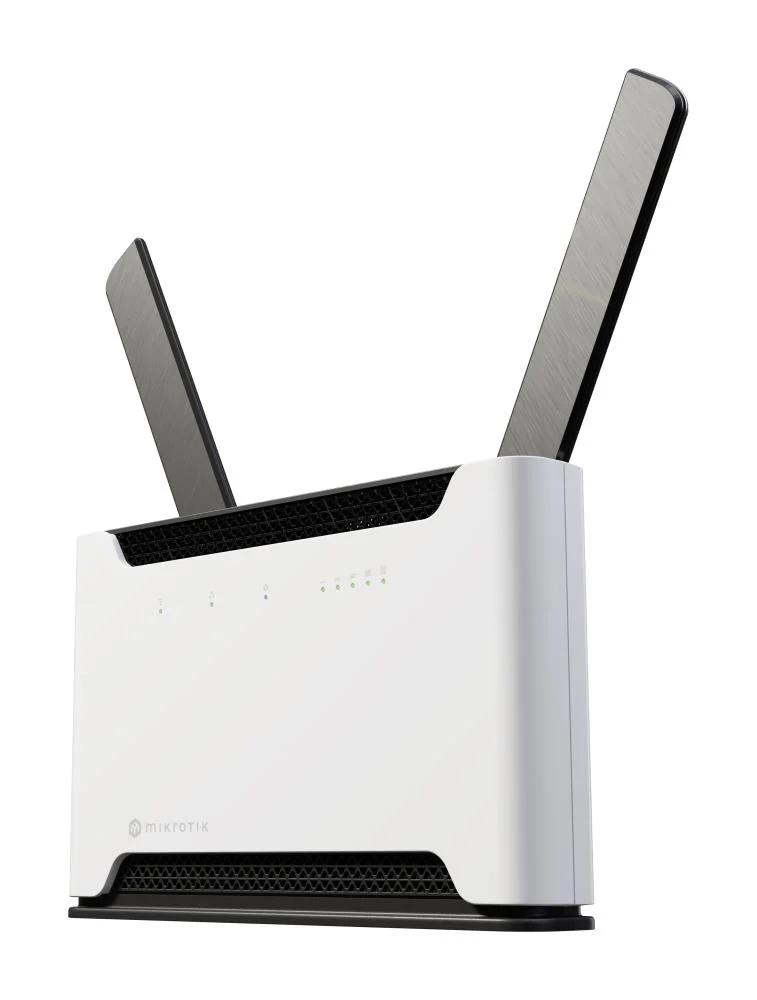 Wireless Router MIKROTIK Wi-Fi 6 IEEE 802.11a/b/g IEEE 802.11n IEEE 802.11ac IEEE 802.11ax USB 2.0 4x10/100/1000M 1x2.5GbE S53UG+5HAXD2HAXD-TC&EG18 - Image 1