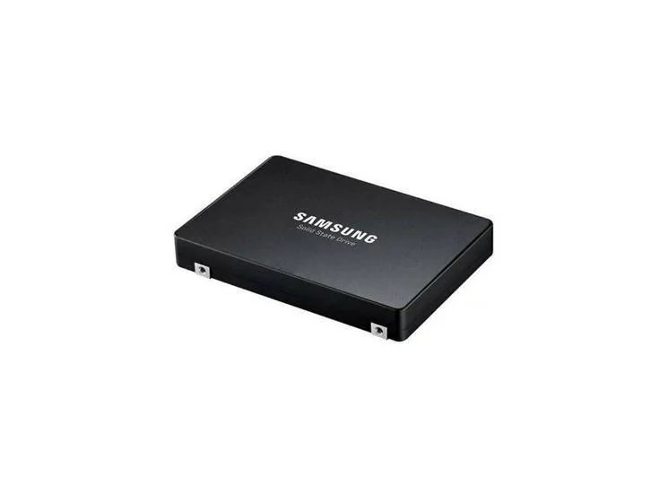 SSD|SAMSUNG|SSD series PM1743|7.68TB|PCIe Gen5|NVMe|NAND flash technology TLC|Write speed 6000 MBytes/sec|Read speed 7500 MBytes/sec|Form Factor 2,5"|MTBF 25000000 hours|MZWLO7T6HBLA-00A07 - Image 1