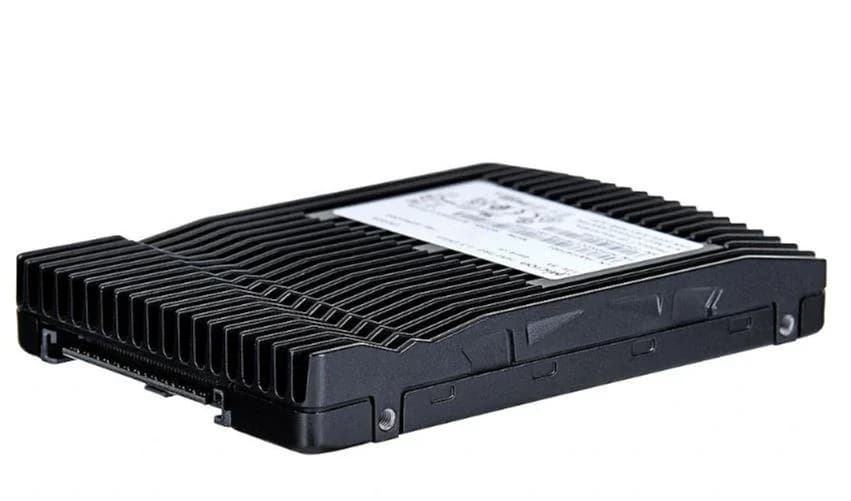 SSD|MICRON|SSD series 7450 PRO|960GB|PCIe Gen4|NVMe|NAND flash technology TLC|Write speed 1400 MBytes/sec|Read speed 6800 MBytes/sec|Form Factor U.3|TBW 28000 TB|MTFDKCB960TFR-1BC1ZABYYR - Image 2