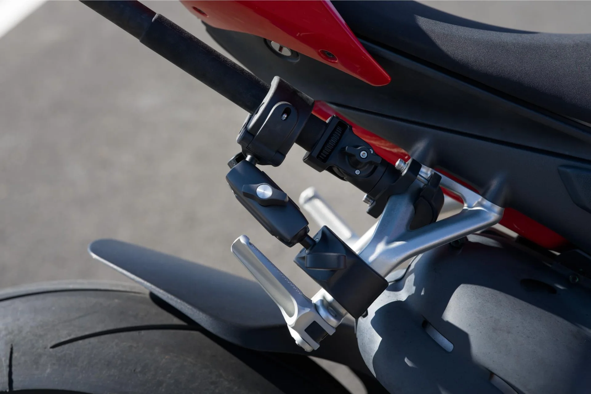 CAMERA ACC OSMO DUAL CLAMP/HEAVY-D. CP.AS.AA000017.02 DJI - Image 2