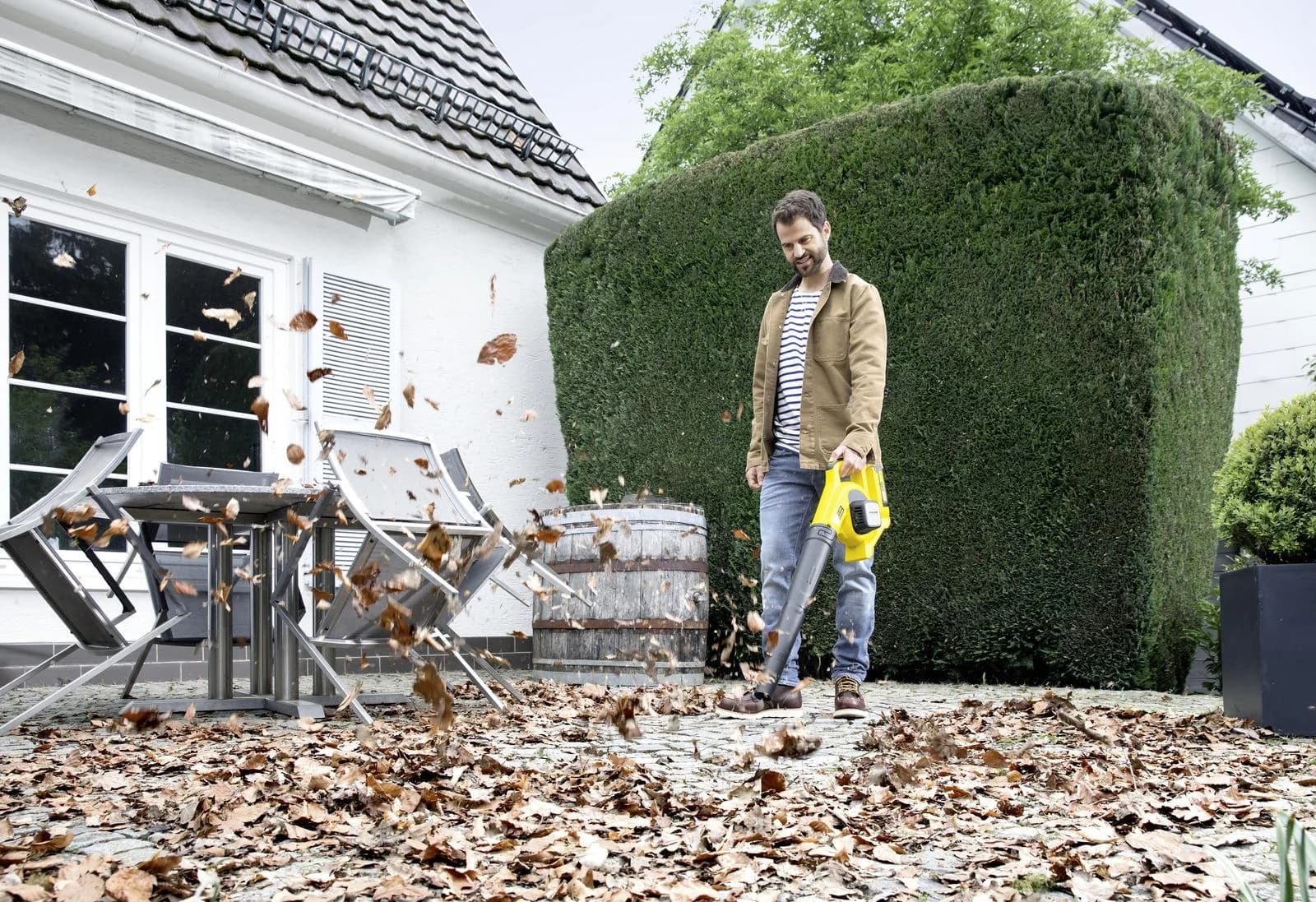 CORDLESS LEAF BLOWER LBL 2/BATT. SET 1.445-110.0 KARCHER - Image 2