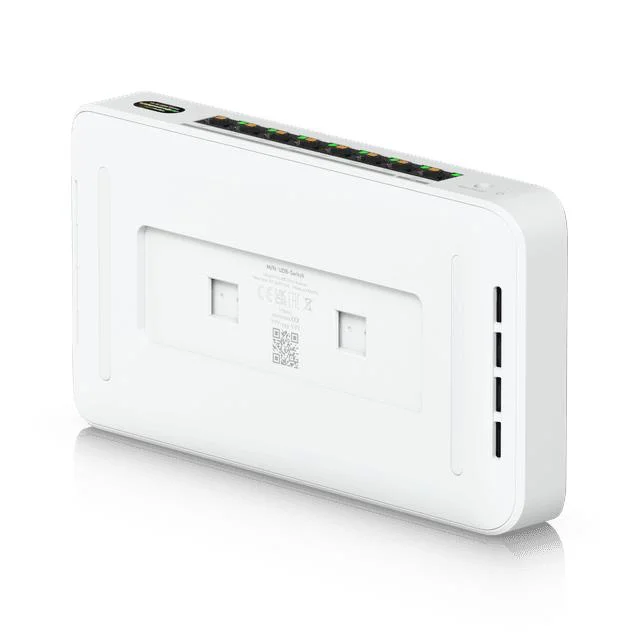 Switch UBIQUITI UDB-Switch 7xRJ-45 ports RJ-45 Ports Type 2.5G Ethernet (100/1000/2500) 1x10G Ethernet (copper) ports quantity 10G support Yes Power over Ethernet (PoE) Yes Total Power over Ethernet (PoE) budget 185 W UDB-SWITCH - Image 7