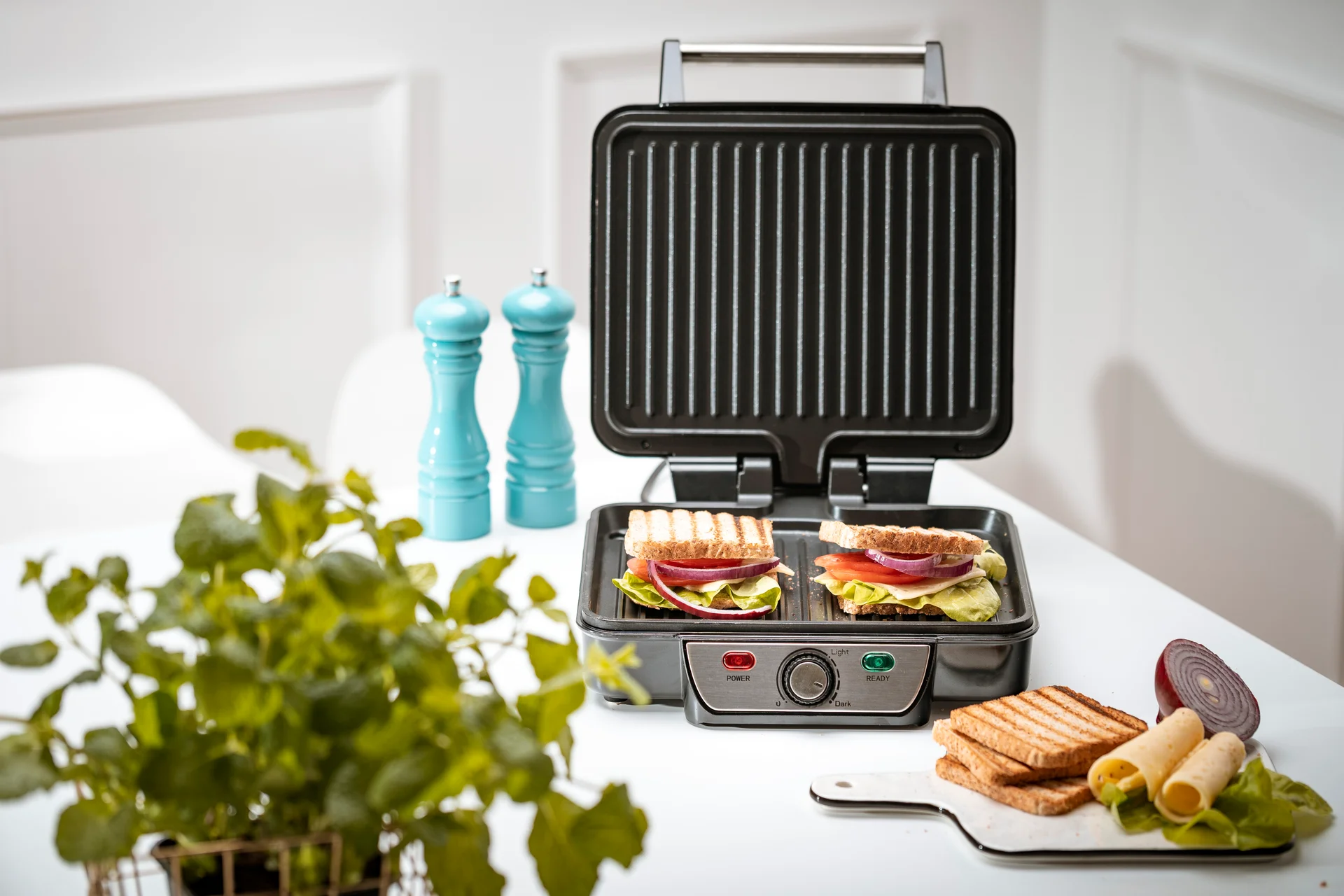Mesko   Grill   MS 3050   Contact grill   1800 W   Black/Stainless steel - Image 9