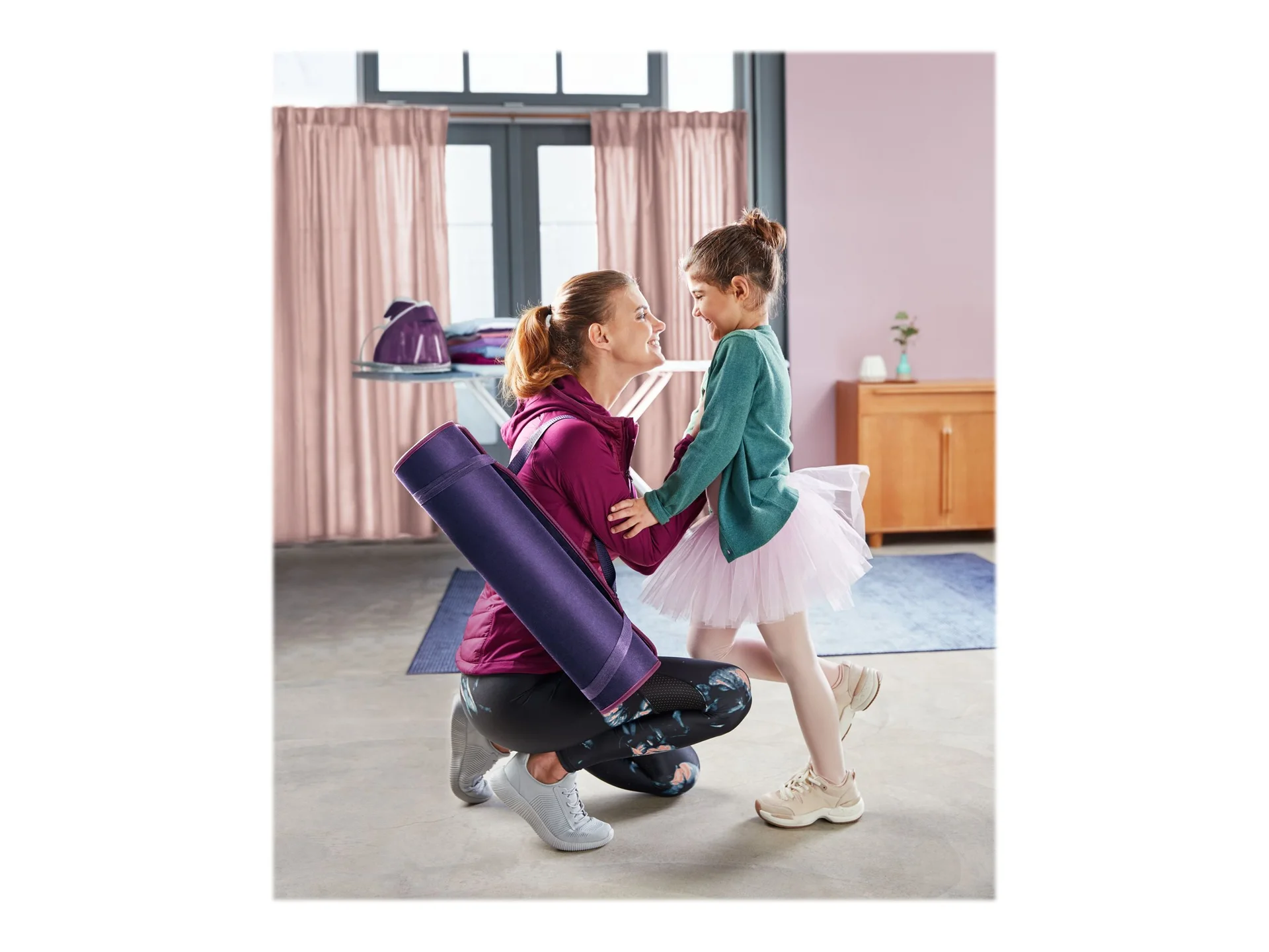 Philips Ironing System GC7933/30 PerfectCare Compact Plus 2400 W Continuous steam 120 g/min Purple - Image 12