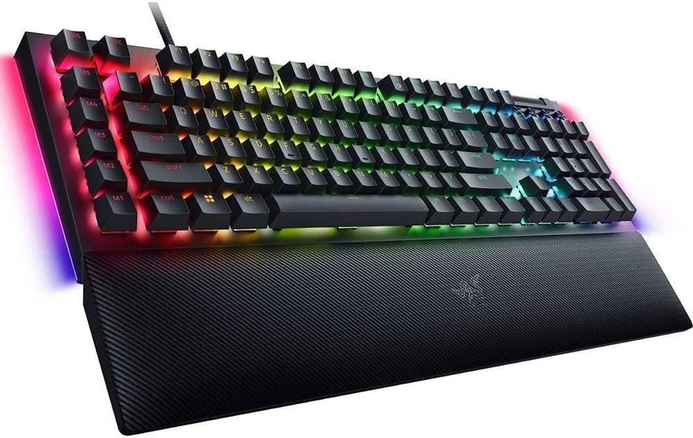 Razer BlackWidow V4 Mechanical Gaming keyboard Wired RGB LED light US Black Yellow Switches - Image 4