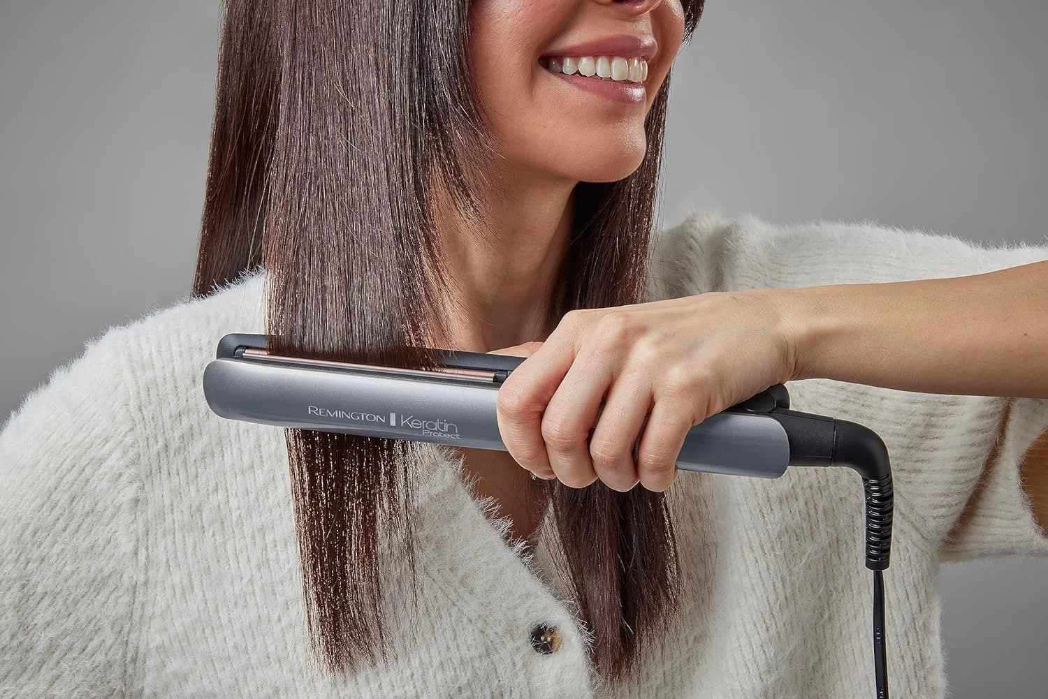 Remington   Hair Straightener   S8598 Smartpro   Ceramic heating system   Display Digital   Temperature (min) 150 °C   Temperature (max) 230 °C   Number of heating levels 5   Grey - Image 4