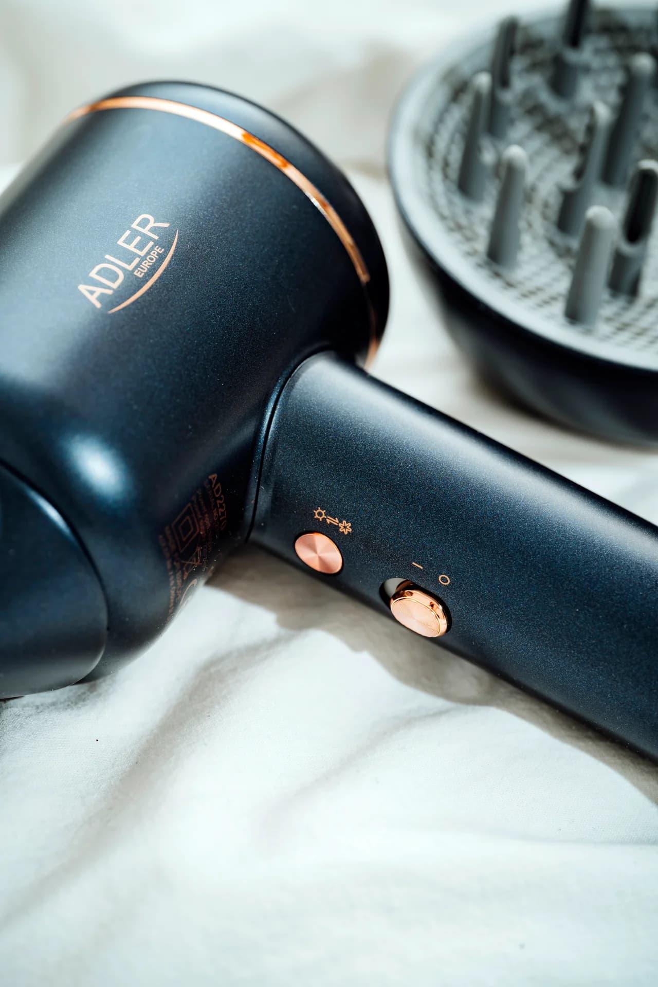 Adler Hair Dryer   AD 2270 SUPERSPEED   1600 W   Number of temperature settings 3   Ionic function   Diffuser nozzle   Blue - Image 14