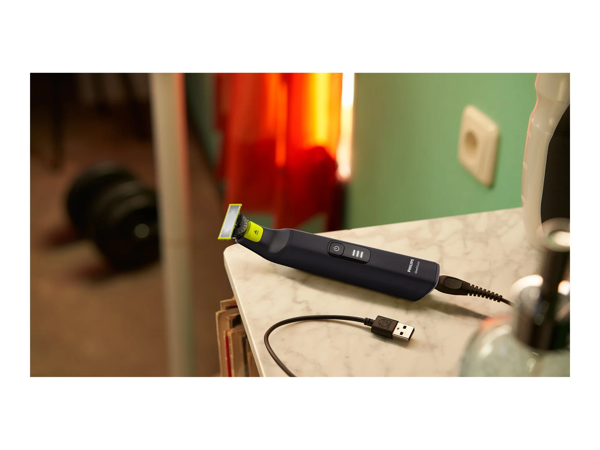 Philips Face and Body Shaver   QP6542/15 OneBlade Pro 360   Operating time (max) 90 min   Wet & Dry   Lithium Ion   Black - Image 10
