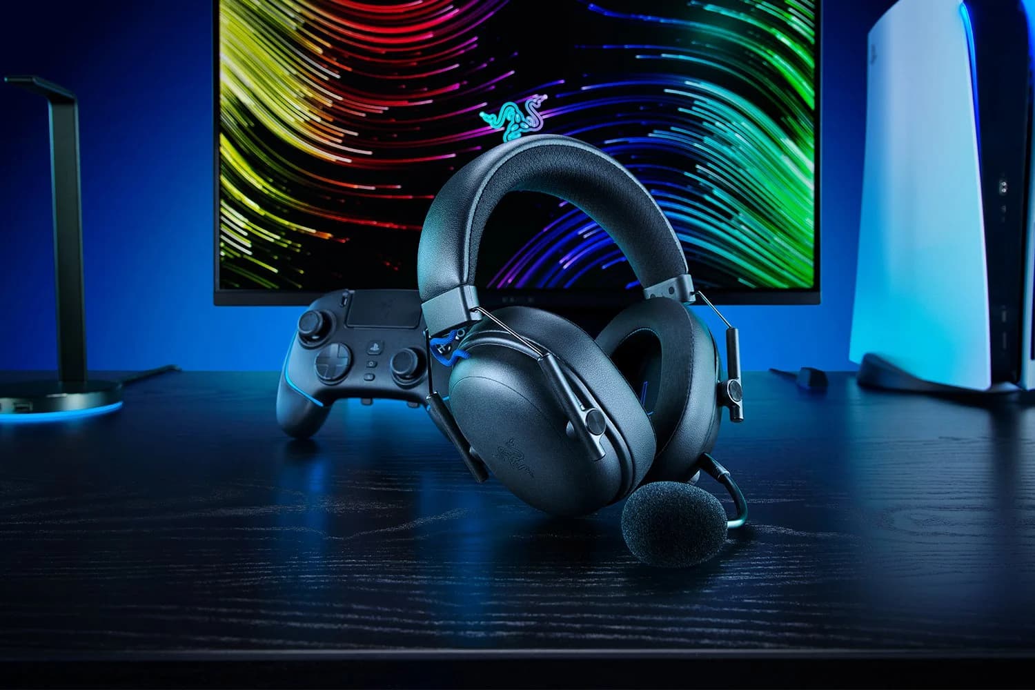 Razer   BlackShark V3 for PlayStation   Bluetooth   Over-Ear   Microphone   Wireless   Black - Image 6