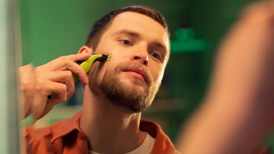 Philips Shaver QP2724/23 OneBlade Operating time (max) 45 min Wet & Dry NiMH Black/Lime - Image 3