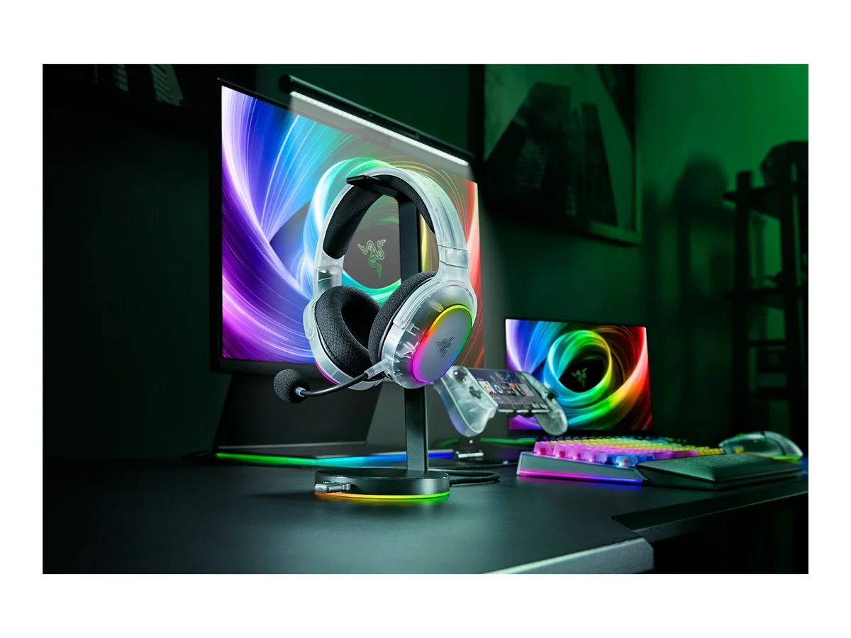Razer Multi-Platform Gaming Headset   Barracuda X Chroma   Bluetooth   Over-Ear   Microphone   Wireless   Phantom White Edition - Image 10