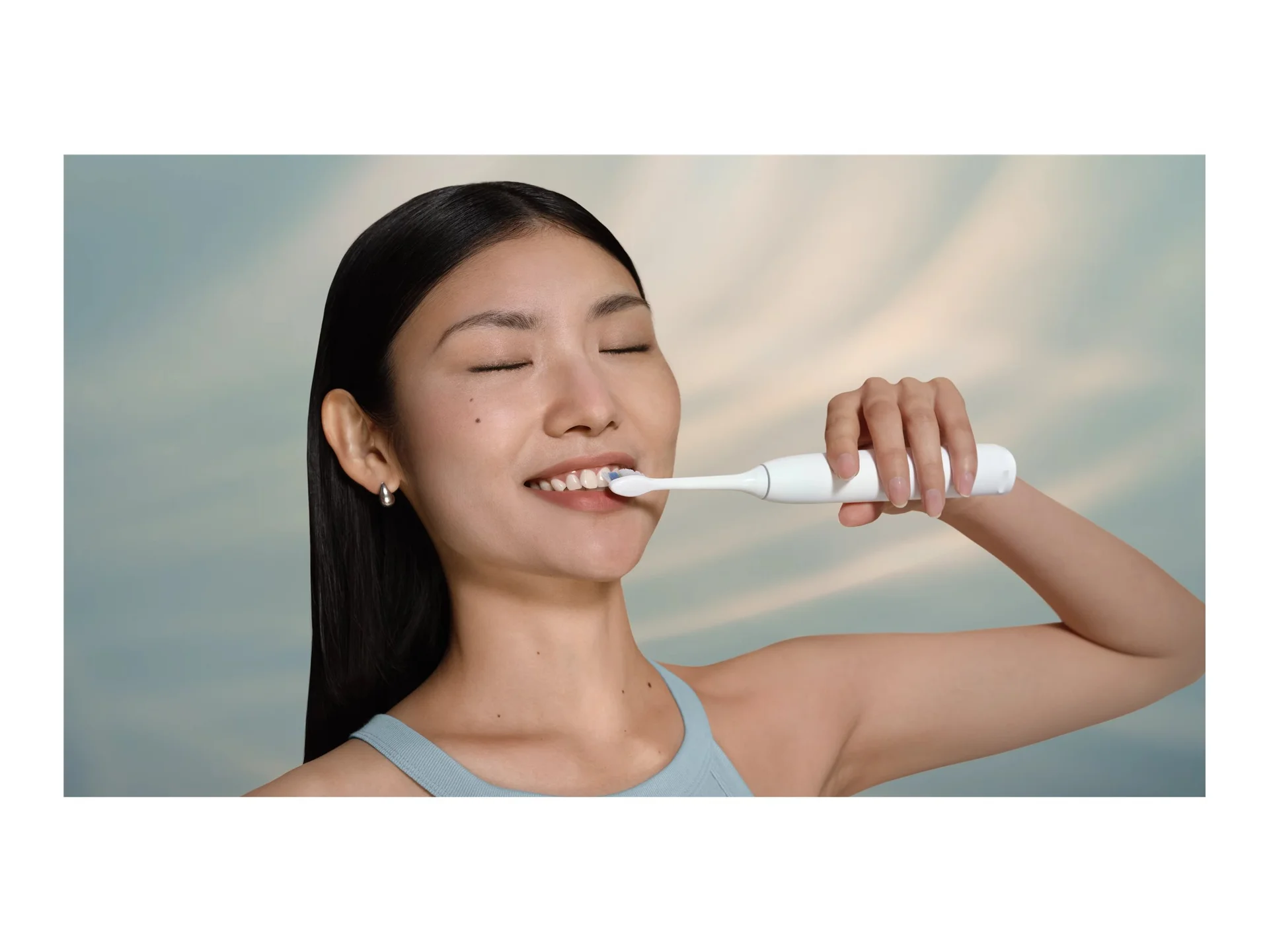 Philips Sonic Electric Toothbrush HX7108/01 Sonicare Series 5300 Rechargeable For adults Number of brush heads included 1 Number of teeth brushing modes 1 White - Image 6