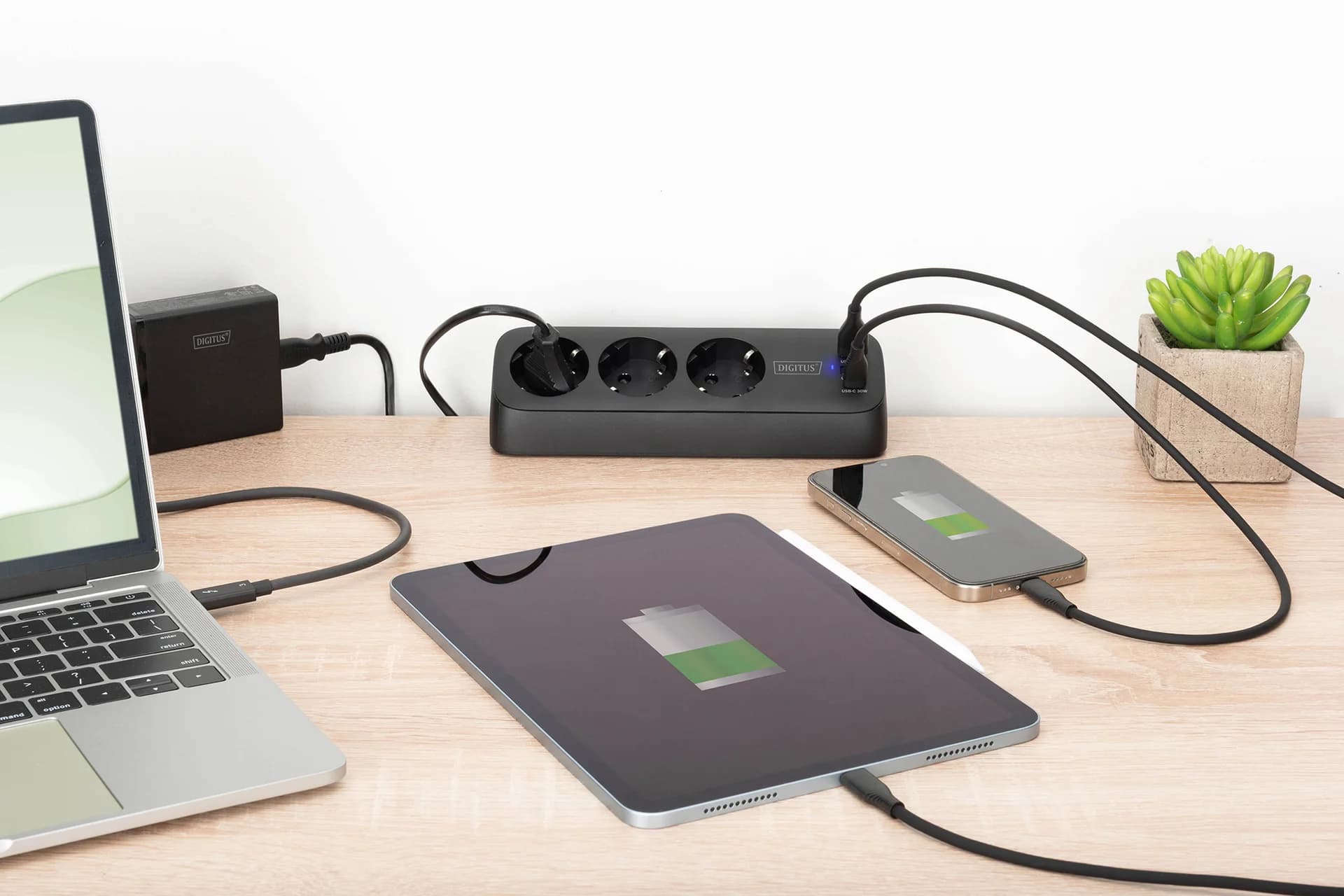 Digitus 3-way office socket strip with 2x USB-A and 1x USB-C connections   DA-70625 - Image 5