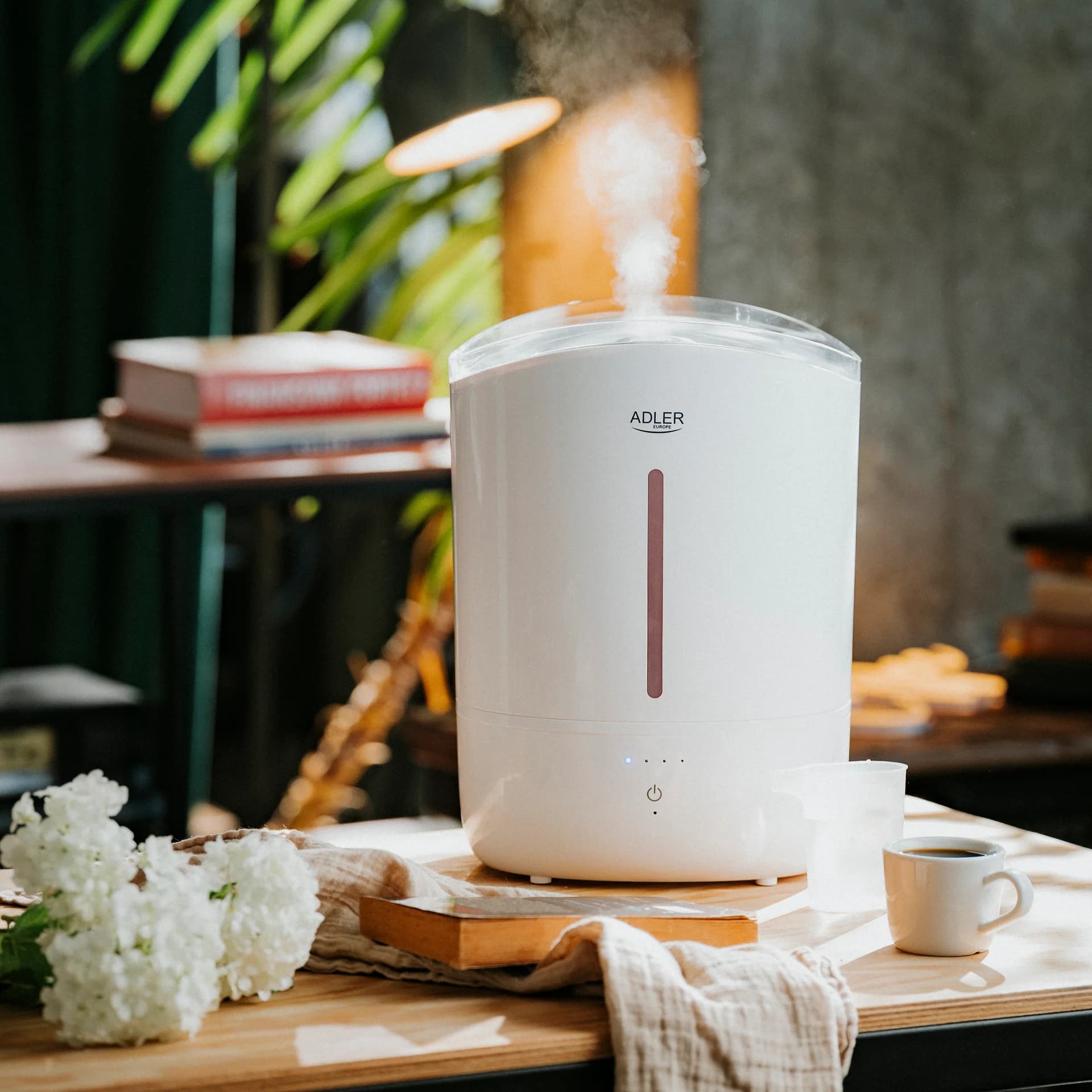 Adler Humidifier   AD 7971   30 W   Water tank capacity 5 L   Ultrasonic   Humidification capacity 100-250 ml/hr   White - Image 10