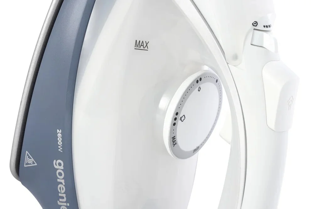 Gorenje Steam Iron SIK2600WB Steam Iron 2600 W Water tank capacity 450 ml Continuous steam 45 g/min Blue/Black - Image 2
