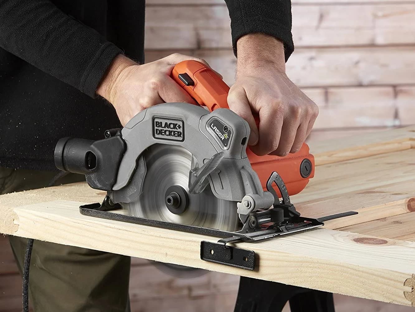 Black&Decker Circular Saw CS1250LA-QS 1250W pl 2 blades in carton BLACK & DECKER - Image 3