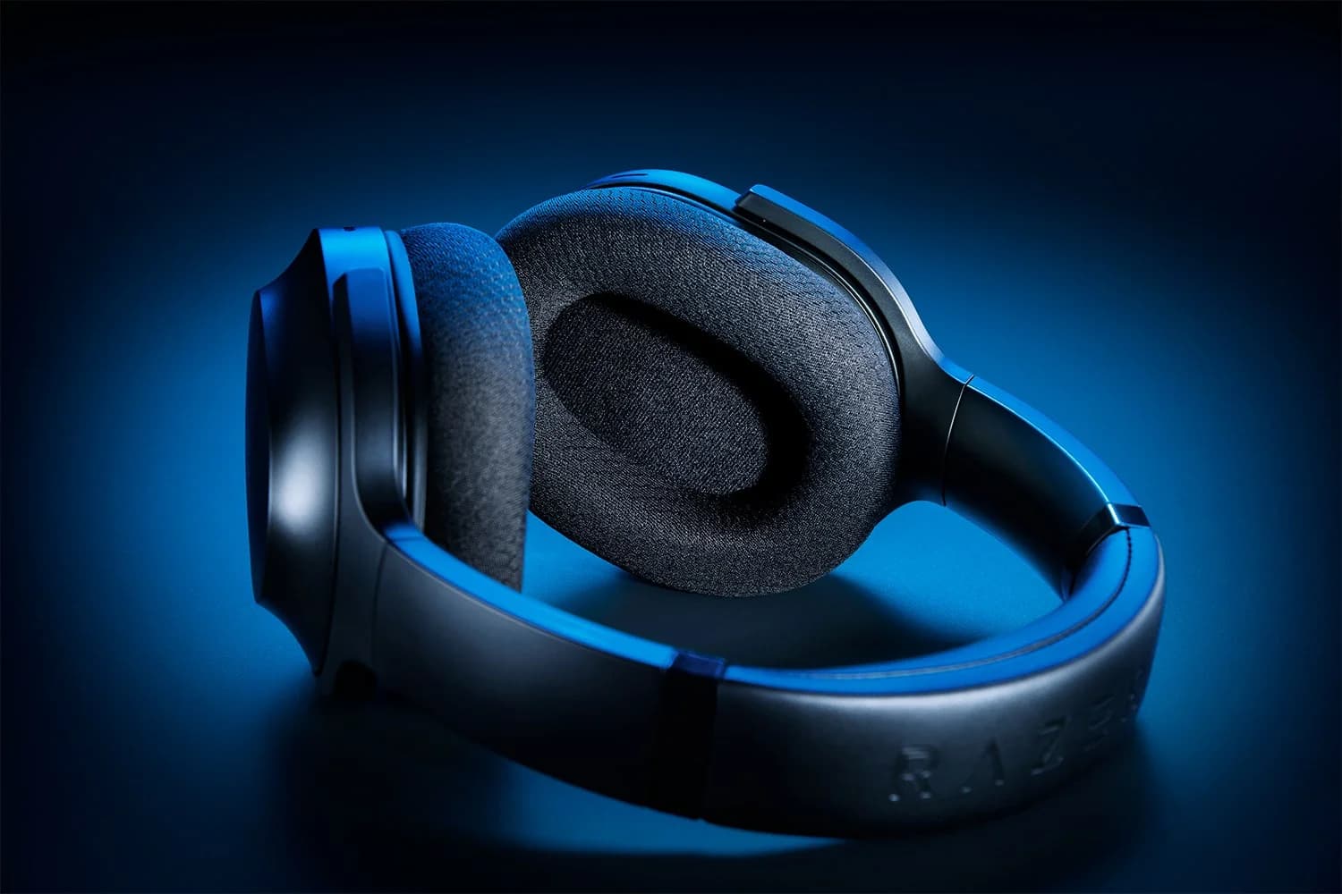 Razer Barracuda Headset Wired & Wireless Head-band Calls/Music USB Type-C Bluetooth Black - Image 2