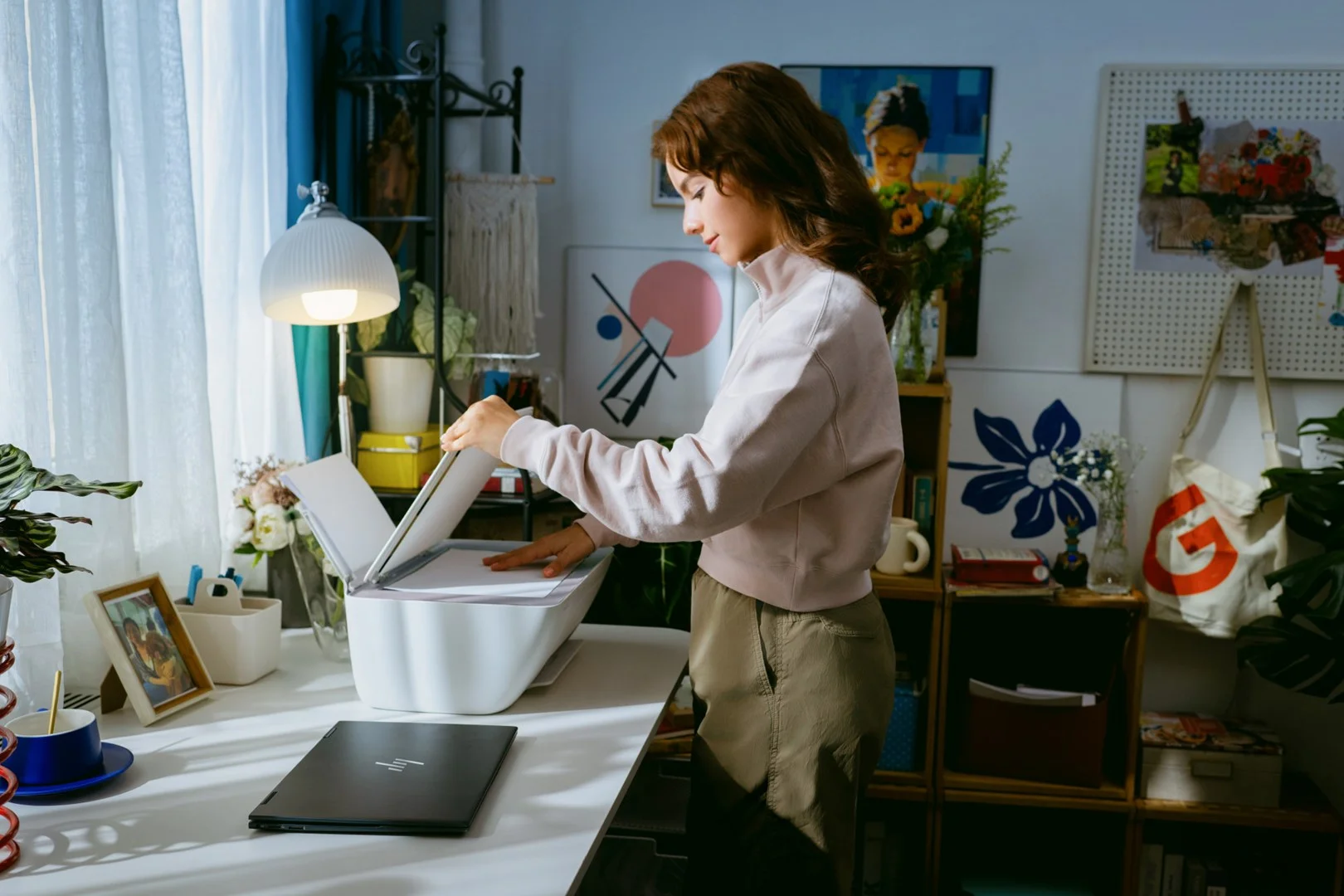 HP DeskJet 2922 Wireless All-in-One Color Printer - Image 12