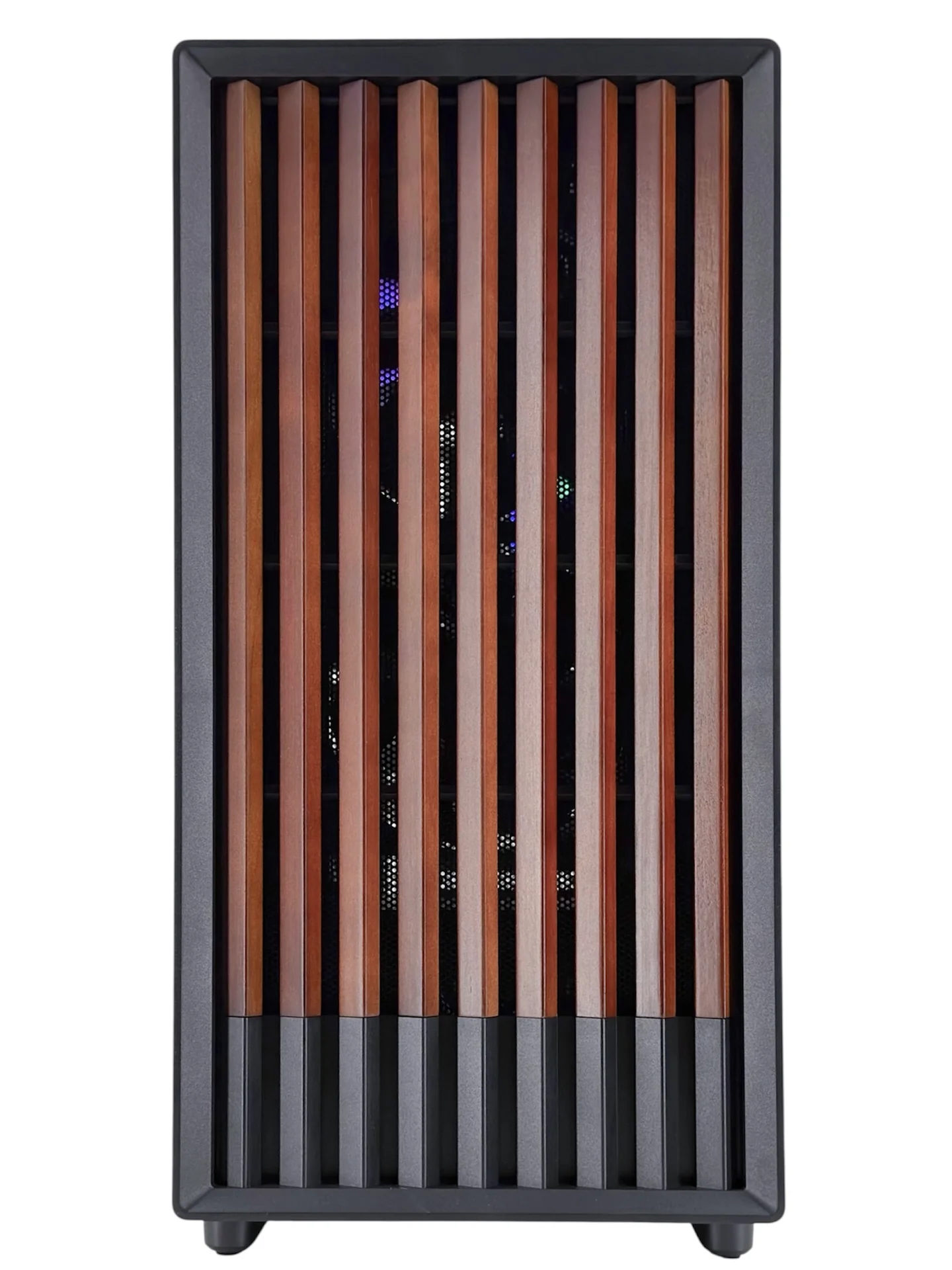 Dators spēlēm – 1200nieks Namu (Ryzen7 5700X, RTX5060, 32GB RAM) - Image 4