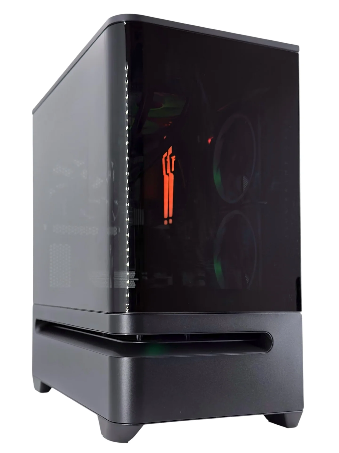 Dators spēlēm – 2100nieks Prime (AMD Ryzen 7 7800x3D, RTX5070Ti, 32GB RAM) - Image 3
