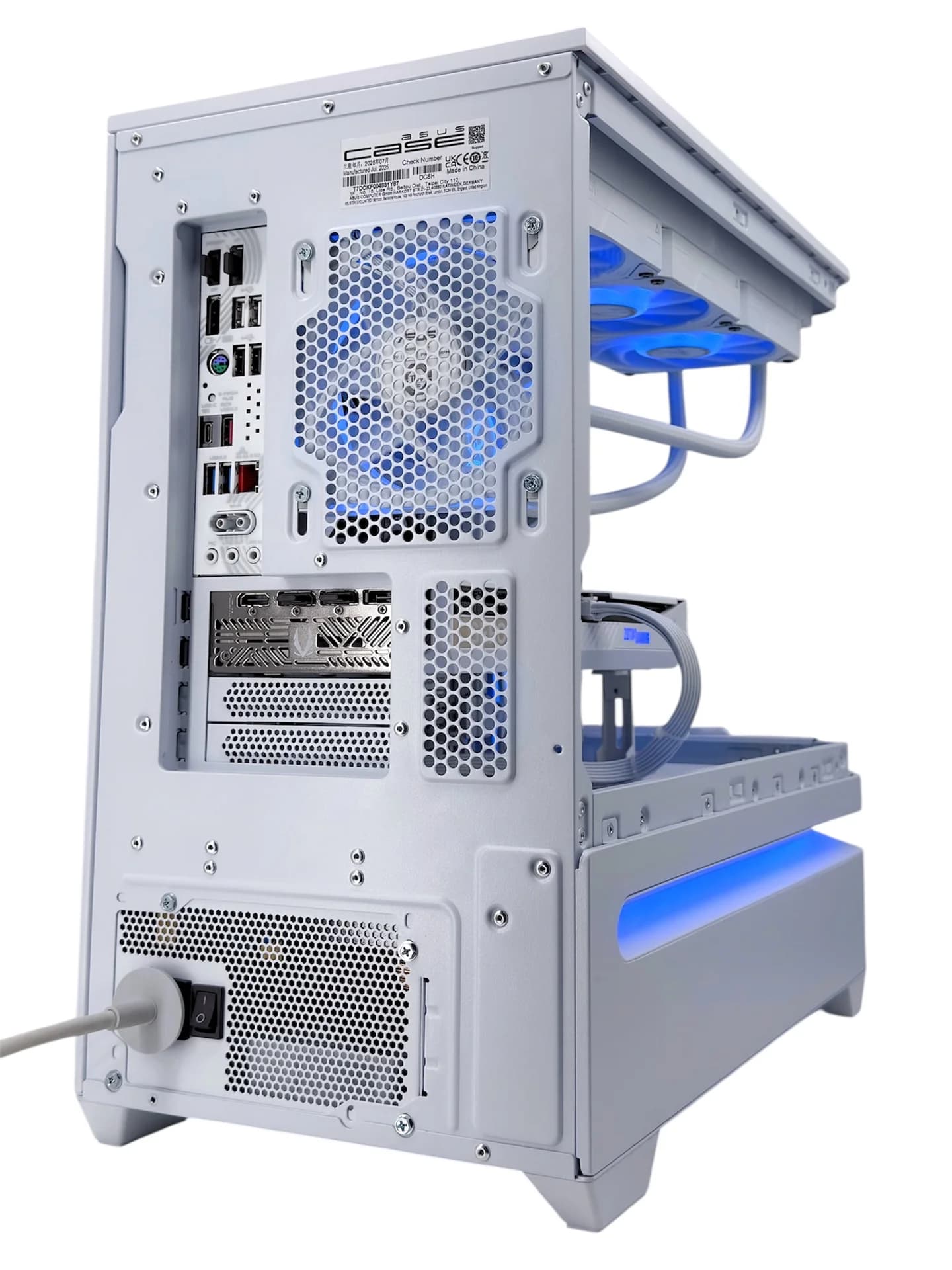 Dators spēlēm – 1900nieks Prime (AMD Ryzen 7 7800x3D, RTX5070, 32GB RAM) - Image 5